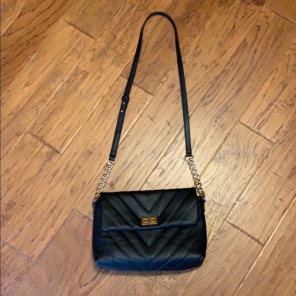 JustFab Handbags - Justfab Black crossbody purse